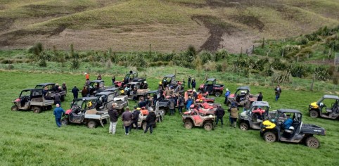 Grant and Sally Charteris fieldday